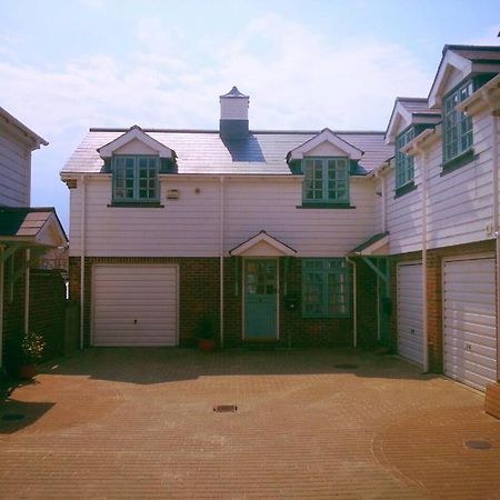 Bo'S Holiday Cottage Eastbourne Exterior photo